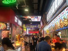 -八一路好吃街(雨田商务大厦店)