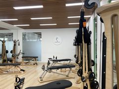 -Isofit 普拉提·婵柔工作室