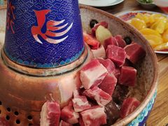 -毛辣果·贵州红酸汤牛肉火锅(西单店)