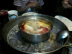 -小天鹅火锅·一线江景洪鼎旗舰店(洪崖洞店)