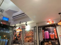-芳村榕树头叹佬鸡煲(体育西店)