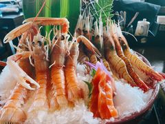 -万岛日本料理铁板烧(万泰国际店)