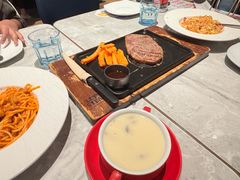 -必胜客(城西银泰店)