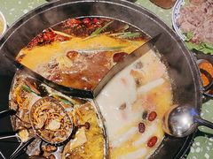 -五里关火锅(上海鑫耀·光环Live店)