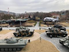 -韩国战争纪念馆