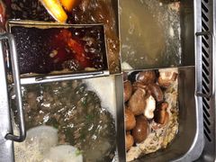 菌汤锅底-海底捞火锅(龙湖北京大兴天街店)