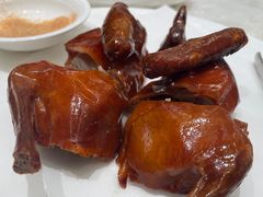 脆皮乳鸽-頂好酒家·经典粤菜(海信广场店)