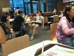 大堂-百富烤霸 烤鸡汉堡(钱塘江路店)