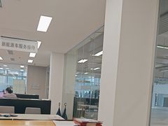 -上海永达奥诚奥迪4S店(申江路店)