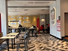 大堂-肯德基(杭州复兴店)