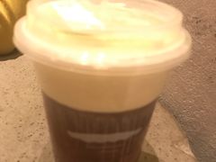 -喜茶(上海兴业太古汇店)
