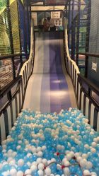 -MELAND CLUB亲子乐园·派对·餐厅(北京芳圆里ID MALL店)