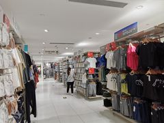 -优衣库(北京万柳华联购物中心店)