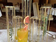 -Salon de Ville浦江汇(上海外滩华尔道夫酒店店)