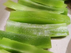 青笋-小龙坎火锅(全球总店)