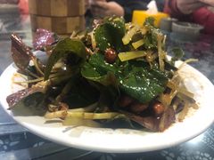 -味老大土碗菜(中山三路店)
