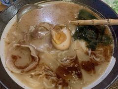 豚骨拉面-半藏居酒屋(香港花园店)
