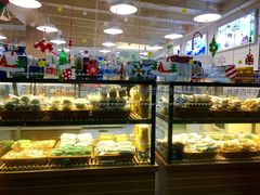 -光明牛奶棚(南泉店)