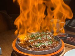 -蜜桃餐厅·伴山(湖滨商业街店)