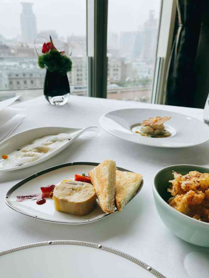 sir ellys 艾利爵士餐厅-"私以为魔都的美,在于人类的智慧,欲望,野.