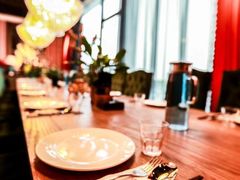 -河北盛世之星奔驰4S店(赵佗公园店)