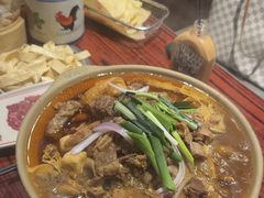 -沙胆彪炭炉牛杂煲(上海日月光广场店)