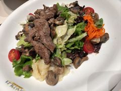 -LENBACH兰巴赫西餐啤酒坊(大连东港店)