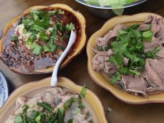 -小杨翘脚牛肉
