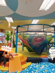 -莫莉幻想儿童乐园(武汉经开永旺店)