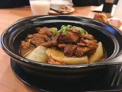 萝卜牛腩-东方饺子王(创始店)