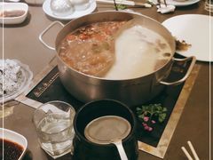 -捞王锅物料理(上海世茂广场店)