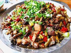 -廖哥泡椒兔(峨眉店)