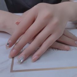 -Miss·A日式美甲美睫