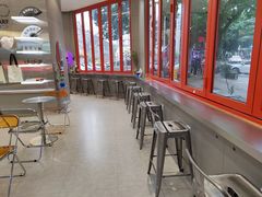-喧闹·东方大气茶(鹅岭二厂店)