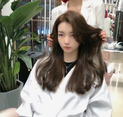 -BULB STUDIO 巴柏明星发型工作室