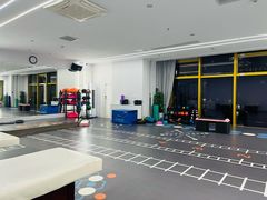 -健变健身俱乐部(前海天虹商场店)