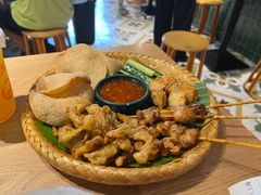 -迷你椰·泰式大排档(共康店)