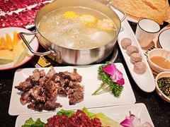 -牛事制造局牛肉火锅(莲岳路店)