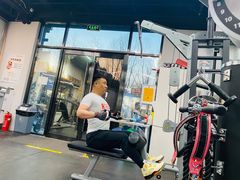 -享受健身·美体塑形馆