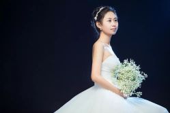 点击看大图 -太郎花子婚纱摄影艺术中心