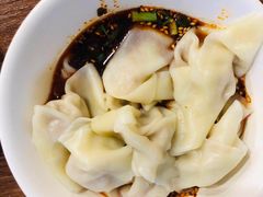 -继红顺河抄手名小吃