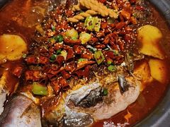 香辣味烤鱼-探鱼·鲜青椒爽麻烤鱼(北京路天河城店)