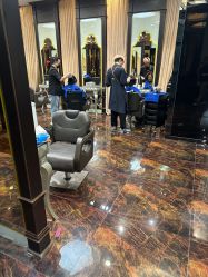 -八佰伴8008星级形象店