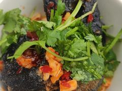 -黑色经典臭豆腐·湖南特产(步行街店)