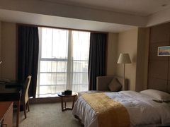 -无锡鼎尚皇冠酒店