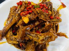 -堂瓦里·33年传统赣菜(第一街区店)