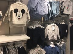 -H&M(华润万象城店)