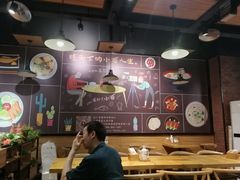 大堂-车沾巷·重庆老味豌杂面