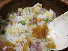 -姚记抚仙湖石锅鱼庄