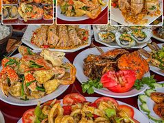 -岛中岛·海鲜大排档·万宁老字号(东澳店)